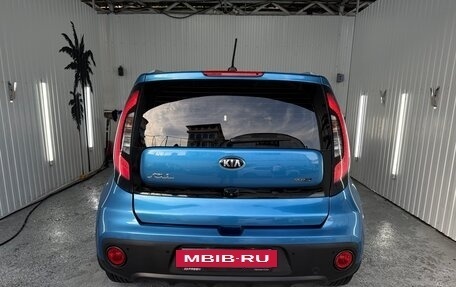 KIA Soul II рестайлинг, 2018 год, 1 540 000 рублей, 7 фотография
