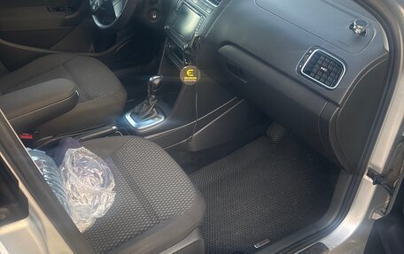 Volkswagen Polo VI (EU Market), 2012 год, 600 000 рублей, 3 фотография