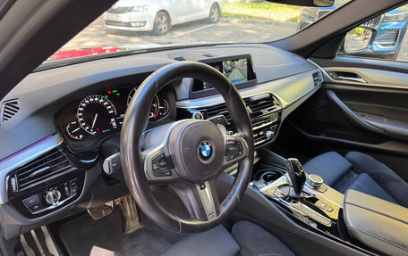 BMW 5 серия, 2018 год, 3 350 000 рублей, 10 фотография