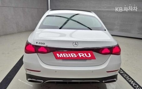Mercedes-Benz E-Класс, 2026 год, 7 400 000 рублей, 3 фотография