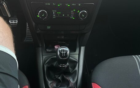 Skoda Yeti I рестайлинг, 2017 год, 1 220 000 рублей, 16 фотография