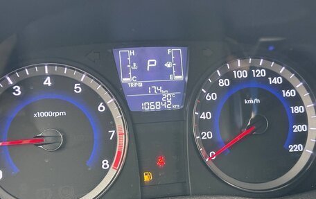Hyundai Solaris II рестайлинг, 2014 год, 1 099 000 рублей, 21 фотография