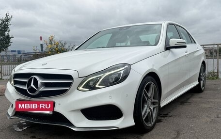 Mercedes-Benz E-Класс, 2014 год, 2 300 000 рублей, 3 фотография