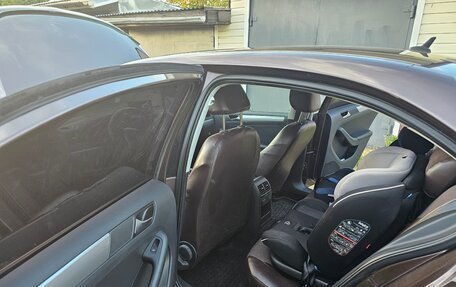 Volkswagen Jetta VI, 2016 год, 1 450 000 рублей, 9 фотография