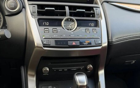 Lexus NX I, 2019 год, 3 700 000 рублей, 6 фотография