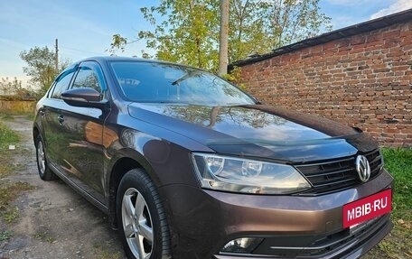 Volkswagen Jetta VI, 2016 год, 1 450 000 рублей, 4 фотография