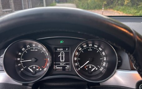 Skoda Superb III рестайлинг, 2013 год, 1 120 000 рублей, 11 фотография