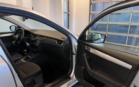 Skoda Octavia, 2013 год, 1 300 000 рублей, 26 фотография