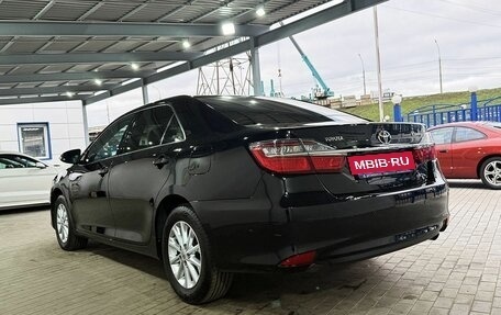 Toyota Camry, 2016 год, 2 099 000 рублей, 3 фотография