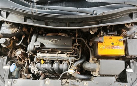 Hyundai Solaris II рестайлинг, 2011 год, 610 000 рублей, 22 фотография