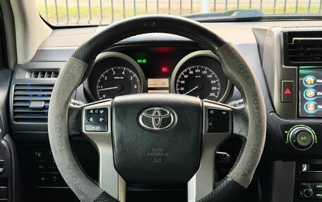 Toyota Land Cruiser Prado 150 рестайлинг 2, 2011 год, 2 799 000 рублей, 12 фотография
