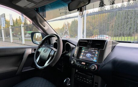 Toyota Land Cruiser Prado 150 рестайлинг 2, 2011 год, 2 799 000 рублей, 9 фотография
