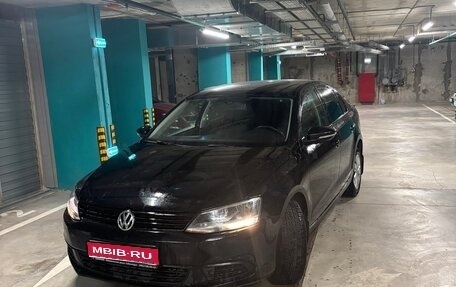 Volkswagen Jetta VI, 2013 год, 850 000 рублей, 1 фотография