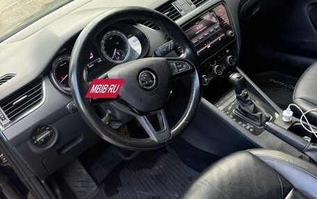 Skoda Octavia, 2017 год, 1 470 000 рублей, 10 фотография