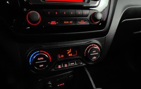 KIA Rio III рестайлинг, 2012 год, 828 000 рублей, 15 фотография