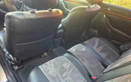 Toyota Avensis III рестайлинг, 2007 год, 860 000 рублей, 16 фотография