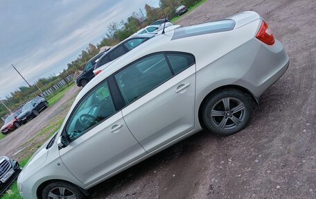 Skoda Rapid I, 2014 год, 890 000 рублей, 4 фотография
