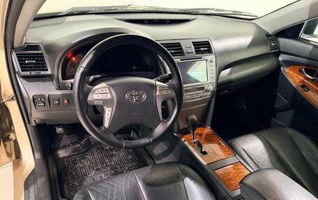 Toyota Camry, 2010 год, 1 270 000 рублей, 11 фотография