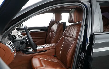 BMW 7 серия, 2019 год, 6 340 055 рублей, 9 фотография