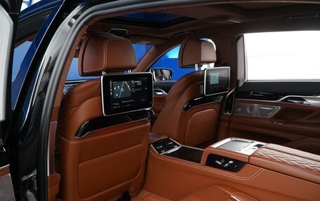 BMW 7 серия, 2019 год, 6 340 055 рублей, 8 фотография