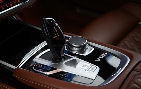 BMW 7 серия, 2019 год, 6 340 055 рублей, 14 фотография