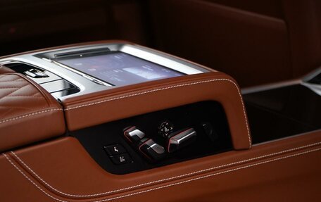 BMW 7 серия, 2019 год, 6 340 055 рублей, 22 фотография