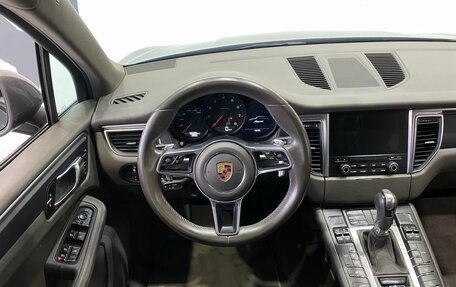 Porsche Macan I рестайлинг, 2018 год, 3 749 900 рублей, 21 фотография