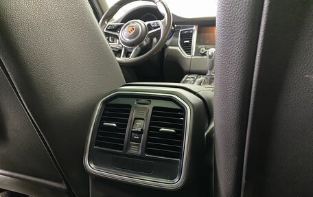 Porsche Macan I рестайлинг, 2018 год, 3 749 900 рублей, 23 фотография