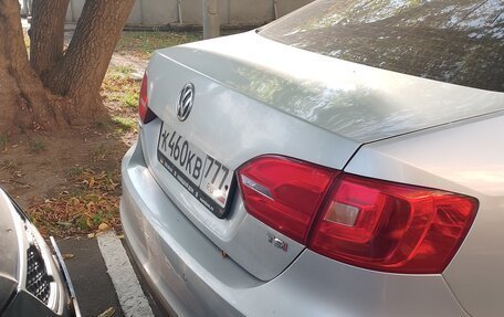 Volkswagen Jetta VI, 2013 год, 950 000 рублей, 10 фотография