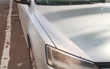 Volkswagen Jetta VI, 2013 год, 950 000 рублей, 5 фотография