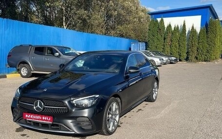 Mercedes-Benz E-Класс, 2021 год, 3 850 000 рублей, 1 фотография