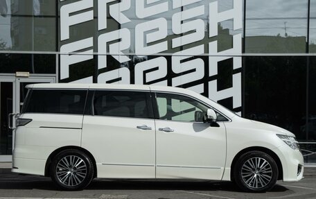Nissan Elgrand III, 2018 год, 2 900 000 рублей, 5 фотография