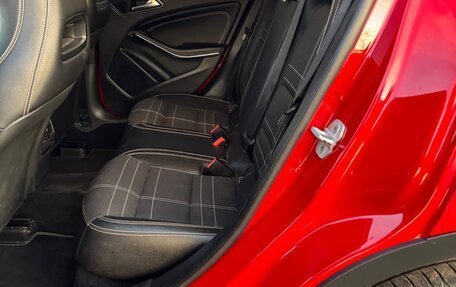 Mercedes-Benz GLA, 2014 год, 1 750 000 рублей, 11 фотография