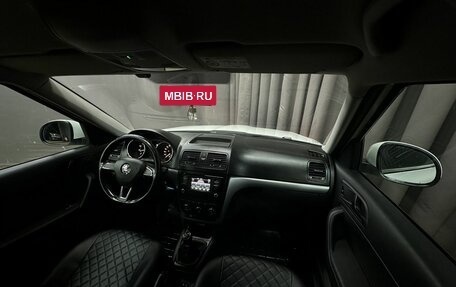 Skoda Yeti I рестайлинг, 2017 год, 899 777 рублей, 10 фотография