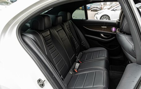 Mercedes-Benz E-Класс, 2021 год, 4 340 000 рублей, 9 фотография