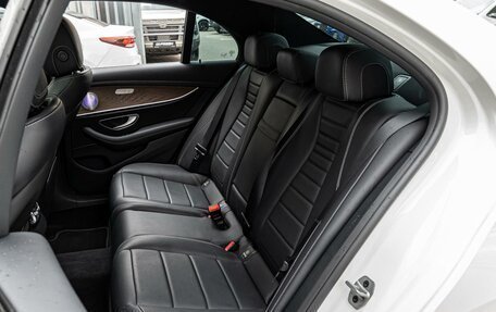 Mercedes-Benz E-Класс, 2021 год, 4 340 000 рублей, 11 фотография