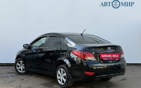Hyundai Solaris II рестайлинг, 2013 год, 800 000 рублей, 7 фотография