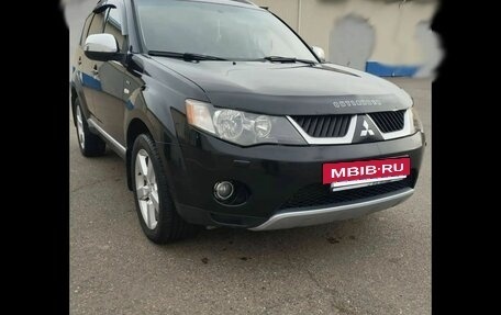 Mitsubishi Outlander III рестайлинг 3, 2008 год, 1 990 000 рублей, 6 фотография