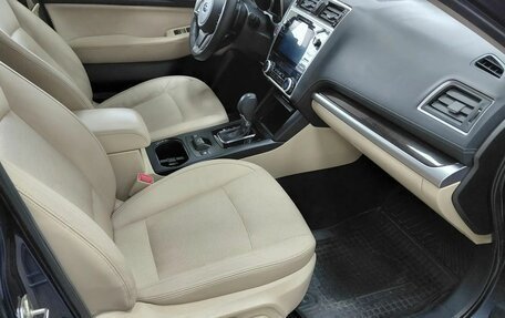 Subaru Legacy VII, 2018 год, 1 999 000 рублей, 9 фотография