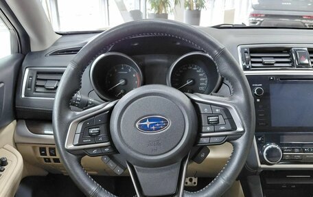 Subaru Legacy VII, 2018 год, 1 999 000 рублей, 17 фотография