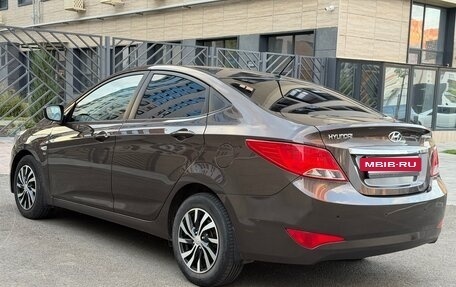 Hyundai Solaris II рестайлинг, 2015 год, 1 165 000 рублей, 5 фотография