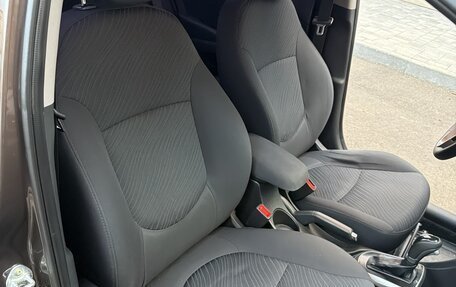 Hyundai Solaris II рестайлинг, 2015 год, 1 165 000 рублей, 21 фотография