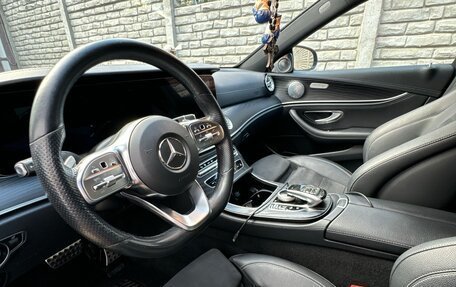 Mercedes-Benz E-Класс, 2019 год, 2 920 000 рублей, 10 фотография