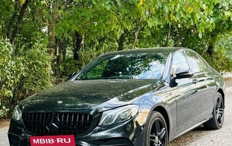 Mercedes-Benz E-Класс, 2019 год, 2 920 000 рублей, 5 фотография