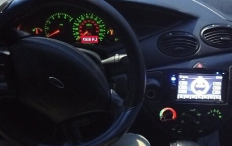 Ford Focus IV, 2001 год, 240 000 рублей, 3 фотография
