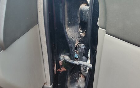 Nissan Elgrand I, 1999 год, 399 999 рублей, 15 фотография