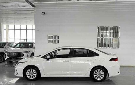 Toyota Corolla, 2021 год, 1 200 000 рублей, 3 фотография