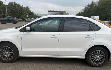 Volkswagen Polo VI (EU Market), 2012 год, 820 000 рублей, 3 фотография