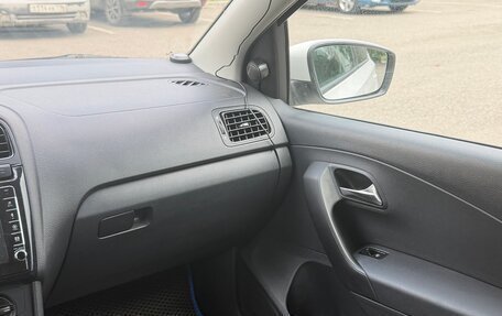 Volkswagen Polo VI (EU Market), 2012 год, 820 000 рублей, 12 фотография