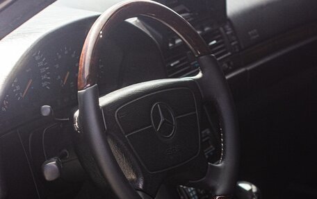 Mercedes-Benz S-Класс, 1998 год, 1 500 000 рублей, 5 фотография